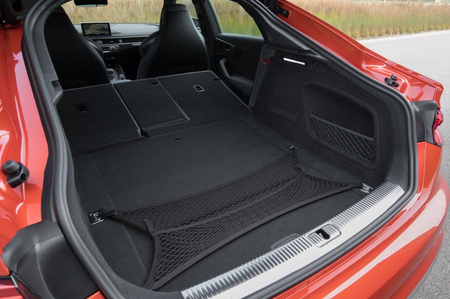 Багажник Audi S5 Sportback 2016 года  (WW) (фото 37 из 45)